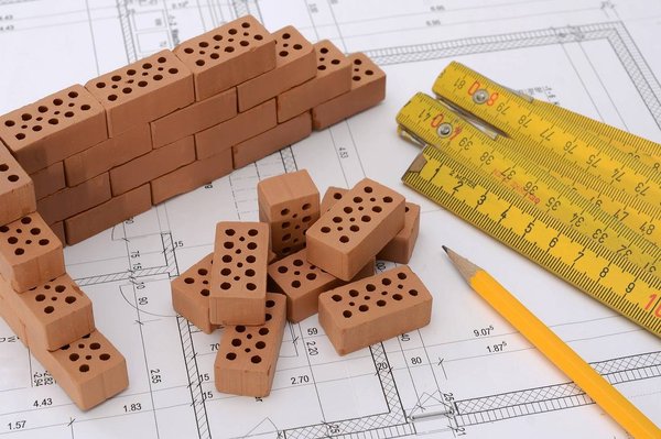 Combien coûte un permis de construire en France ?